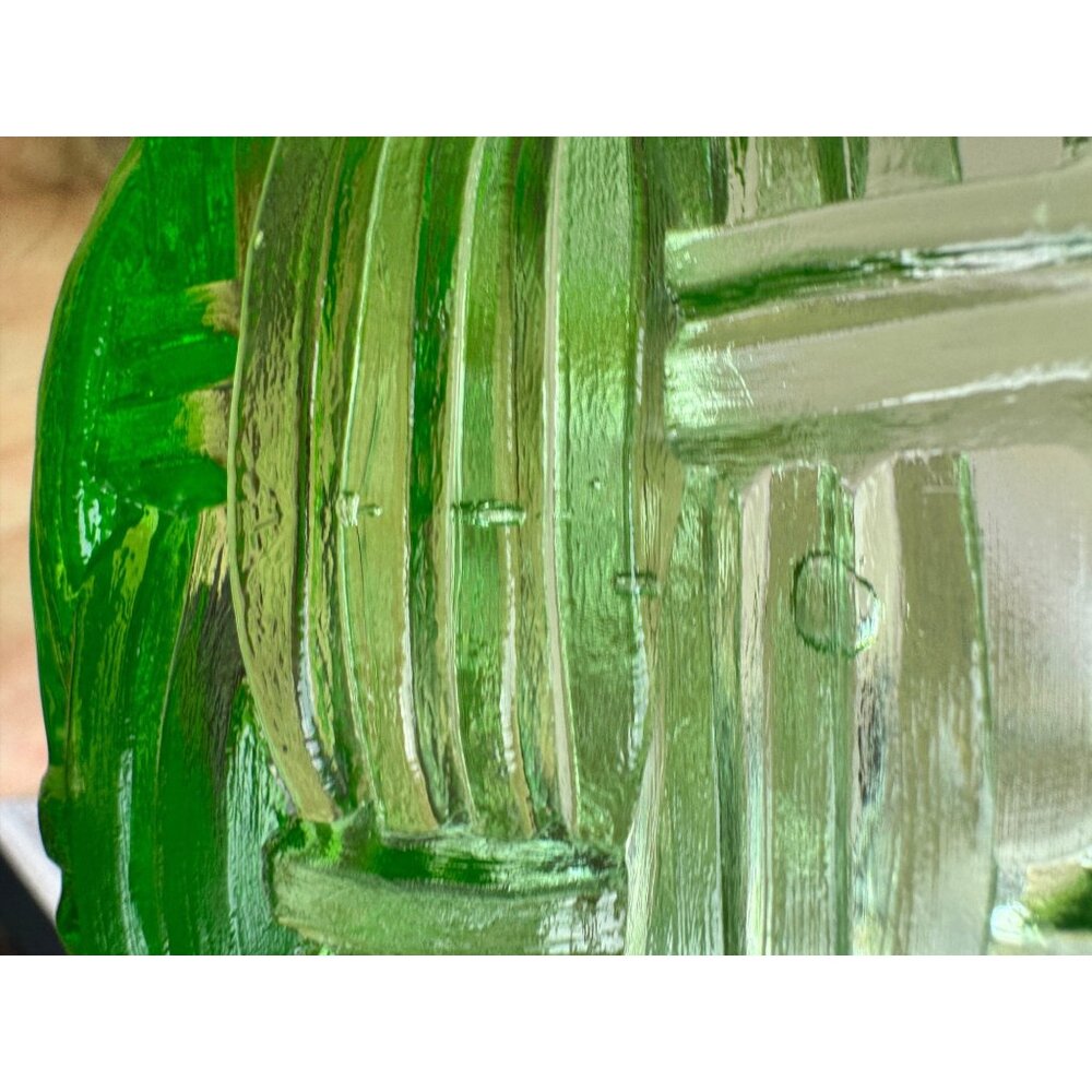L.E. Smith Apple Green Wicker Pattern Glass Bowl – 1930s Depression Glass - Picture 7 of 8